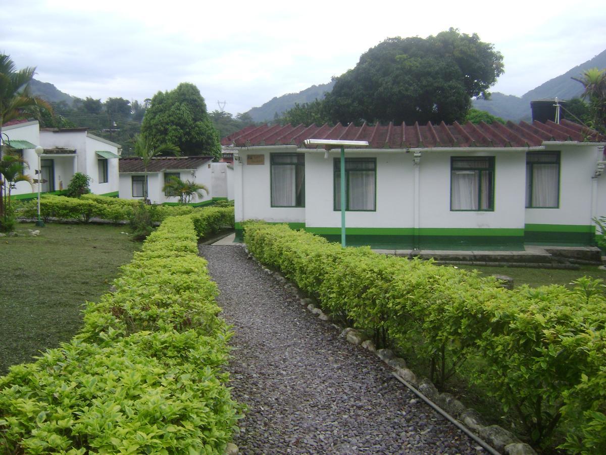 Servituristicos La Esmeralda Hotel Santa María Buitenkant foto