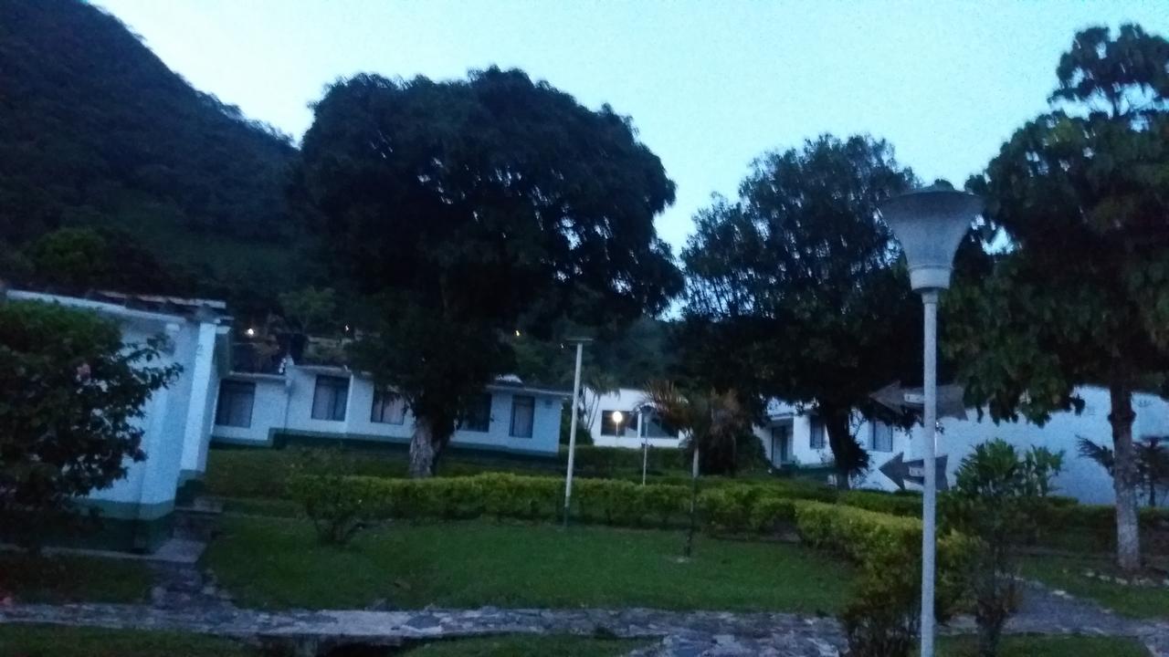 Servituristicos La Esmeralda Hotel Santa María Buitenkant foto